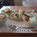 くるみの木 - 初春ランチ 全景②