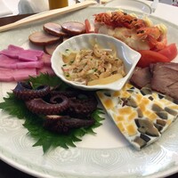 東天閣 神戸本店 - 7品前菜盛合わせ