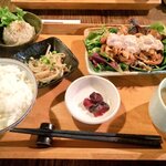 Yuugata Cafe - 豚肉タルタル定食