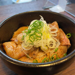 らぁ麺 紫陽花 - 炙り肉飯 300円