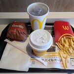 マクドナルド - グランガーリックペッパーLLセット(760円→690円)です。