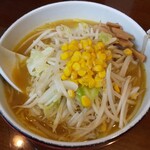 どさん子 - カレーラーメン  750円