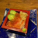 海へ - 親子丼を枡寿司スタイルで