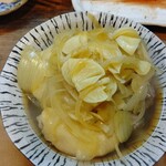 もつ焼 まるい - ほほ肉ガーリック煮