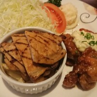 赤坂 津つ井 総本店 - 