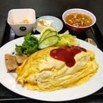 Takaratei - オムライス　1100円　大盛　200円