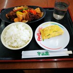 大衆食堂 半田屋 - 酢豚・ハーフ卵焼き・ごはんミニ