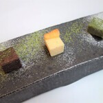 ラトラスフィス - 