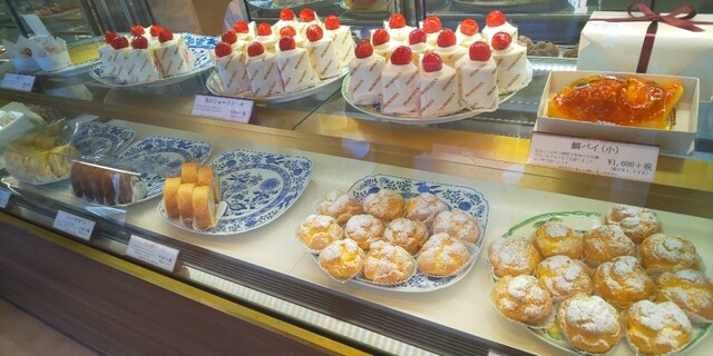 写真 巴裡 小川軒 目黒店 パリ オガワケン 学芸大学 ケーキ 食べログ