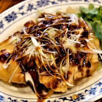 横浜中華街 重慶飯店 本館 - 鶏肉の揚げ物 ネギ生姜風味