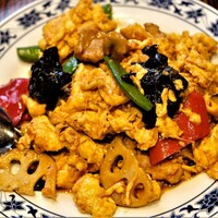 横浜中華街 重慶飯店 本館 - 豚ヒレ肉と卵のニンニク辛し炒め