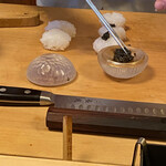 GEJO - アオリイカ　キャビア乗せ