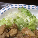 居喰処 光 - 2021/01/30
      本日のランチ 油淋鶏定食 500円