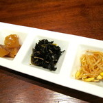 グローバルコリアン コムンゴ - ナムル　韓国海苔ナムルが美味しい