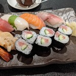 Teru sushi - 右半分