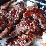 ほっともっと - カットステーキ重×ステーキソース