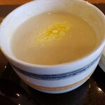 茶寮 吉芳 - 茶碗蒸しの中は白菜あんにパルメザンチーズ