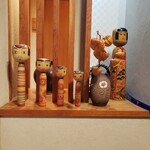 茶寮 吉芳 - 玄関の置物③