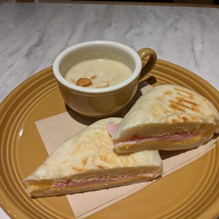 天神地下街内でおすすめのグルメ情報をご紹介 食べログ 天神地下街内でおすすめのグルメ情報をご紹介 食べログ