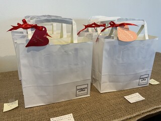 軽井沢焙煎所 - バレンタインギフトにデカフェのドリップバッグとビーンズチョコレートオススメです！