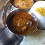 砂の岬 - 売り切れたので、肉なしチキンカレー
      その分値引きしてくれます