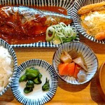 肉豆冨とレモンサワー 大衆食堂 安べゑ - 