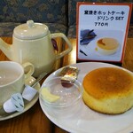 フジ - 釜焼きホットケーキセット 770円(ドリンク付・税込)