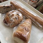 ますやパン - クリームコロネ  たっぷり豆パン グラハムコーヒー 木の実の酵母パン