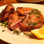 ピッツェリア・スクニッツォ・ダ・シゲオ - 「朝挽き地鶏の薪釜焼き」1000円～