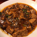 芙蓉菜館 - 芙蓉菜館(葉ニンニク入りマーボ豆腐)