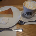 キーズカフェ - 料理写真:ケーキセット