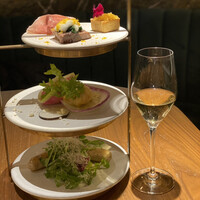 ERUTAN RESTAURANT BAR - 