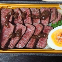 神戸牛 八坐和 阪急三宮店 - 