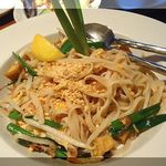 スコンター - パッタイ \980