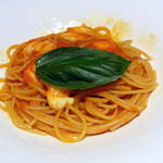 トラットリア イル シレーネ - フレッシュトマトとモッツァレラ