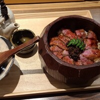 祇園肉亭 新 - 