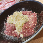 東京苑 - ネギレバ焼き