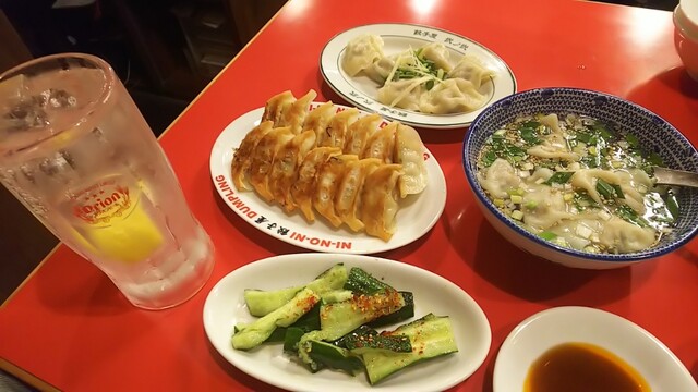 料理写真 3ページ目 餃子屋 弐ノ弐 牧志店 牧志 餃子 食べログ