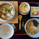 Udon Kamameshi Sanuki - 「大粒牡蠣の釜めし（うどん付き）」＠1705+「茶碗蒸し」＠198（税込）