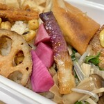 アルプスごはん - アルプスごはん弁当(¥1,300) 王滝(木曽)かぶ甘酢漬け、焼き日野菜かぶ