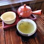 お茶の葉香園 - 食後にもお茶