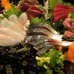 魚んと - 【再訪２】お刺身５点盛りハーフ