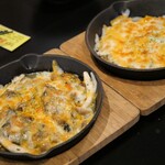赤坂元気(仮) - 牡蠣のバジルチーズ焼き、牡蠣とポテトサラダのグラタン