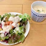 食堂兼居酒屋 コッテロ - サラダ／スープ