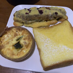Mezon Ichi - フランボワーズショコラ　¥350
                        フレンチトースト　¥200
                        カボチャとクリームチーズのキッシュ　¥480