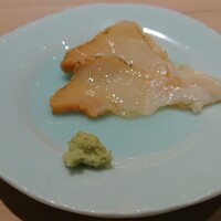 匠 進吾 - つぶ貝、塩とすだち、わさび、ピンぼけすまん、ヌラヌラ光る物はピントを合わせにくいようです