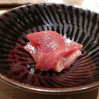 匠 進吾 - 鮪の幼魚めじまぐろ