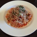 デイリー - 8月27日　ベーコンとキャベツのトマトソースパスタ