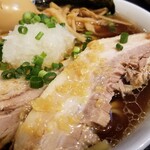 塩そば専門店 桑ばら - 大根とニンニクのゴリらー麺