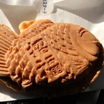 おめで鯛焼き本舗 - 料理写真:たい焼き（カスタード）